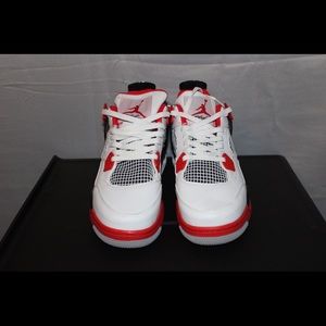 Air Jordan 4 retro se red/white/black (primarily white)